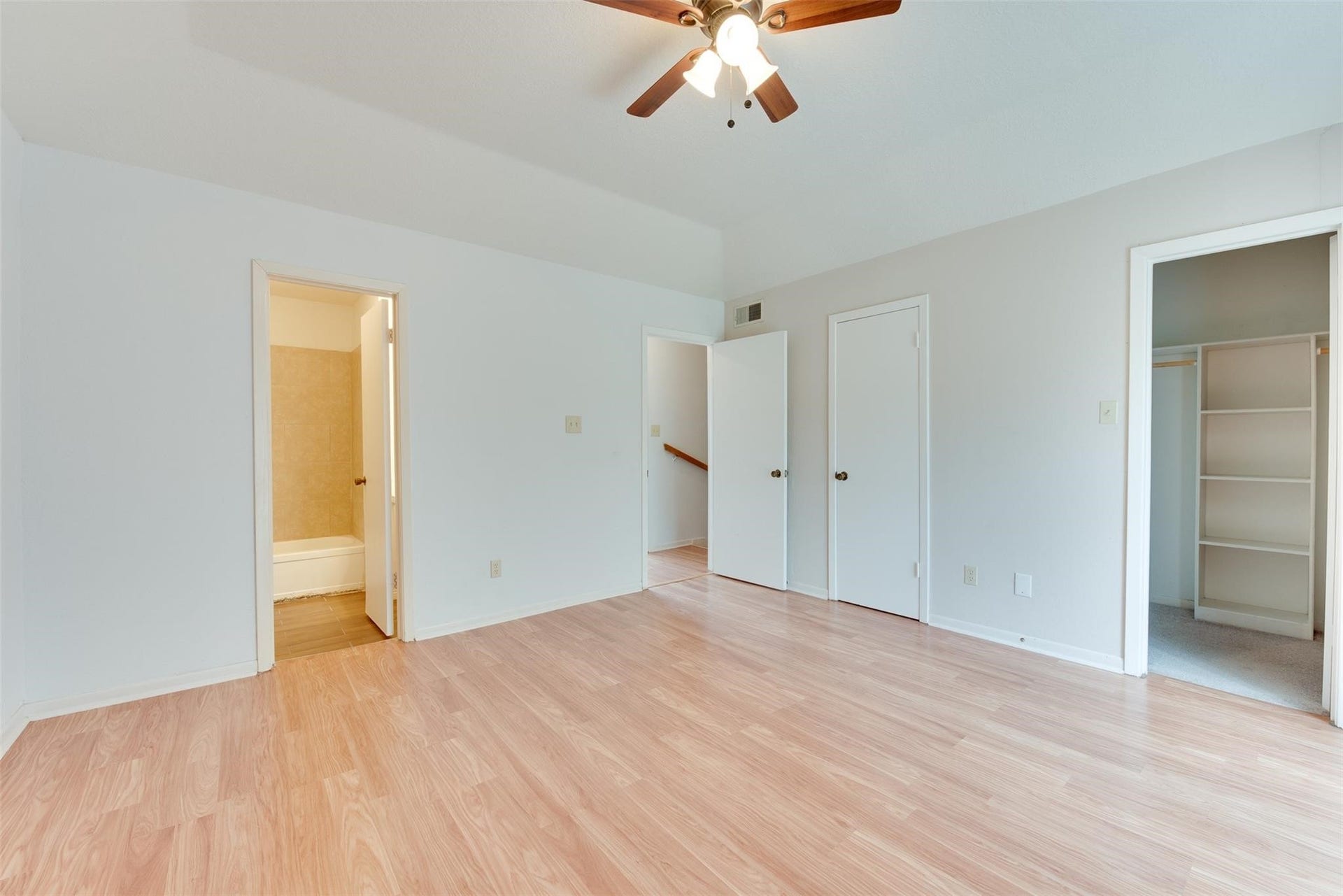 8320 Wild Rose Street, #7B, Houston, TX 77083 8320 Wild Rose Street, #7B, Houston, TX 77083