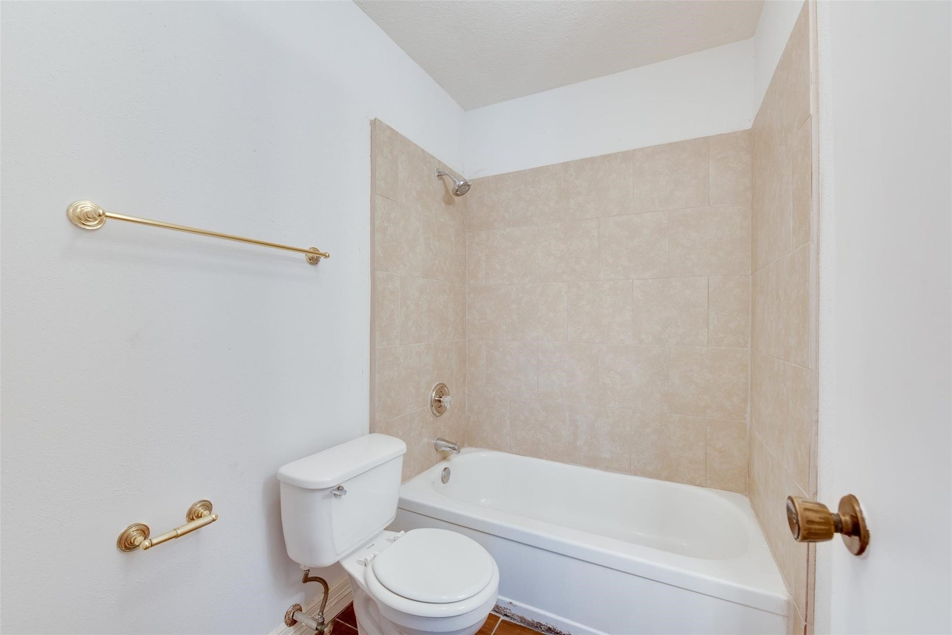 8320 Wild Rose Street, #7B, Houston, TX 77083 8320 Wild Rose Street, #7B, Houston, TX 77083