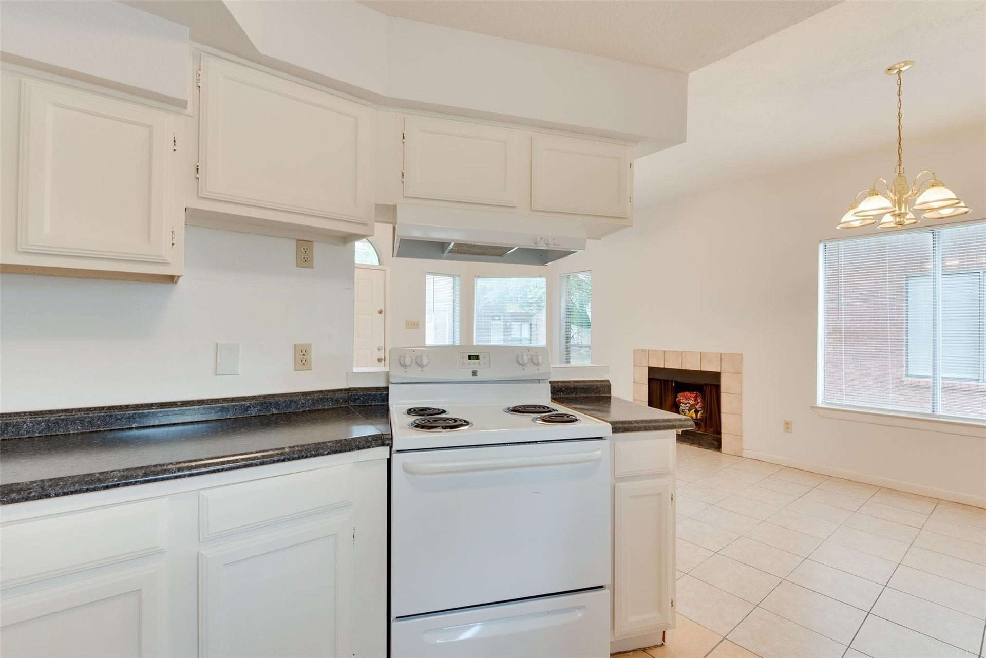 8320 Wild Rose Street, #7B, Houston, TX 77083 8320 Wild Rose Street, #7B, Houston, TX 77083