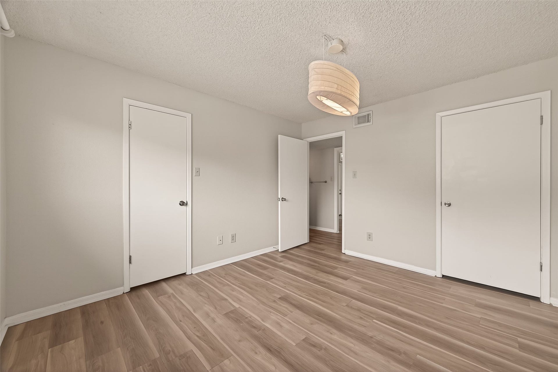 1516 Bay Area Boulevard, #H10, Houston, TX 77058 BEDROOM ENTRY AND 2 CLOSET DOORS.