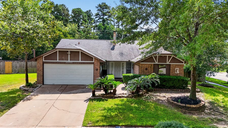 Property photo for 22702 Melham Lane, Spring, TX