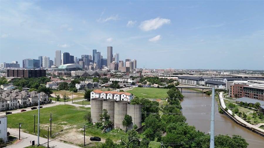 Property photo for 625 N Nagle Street, Houston, TX