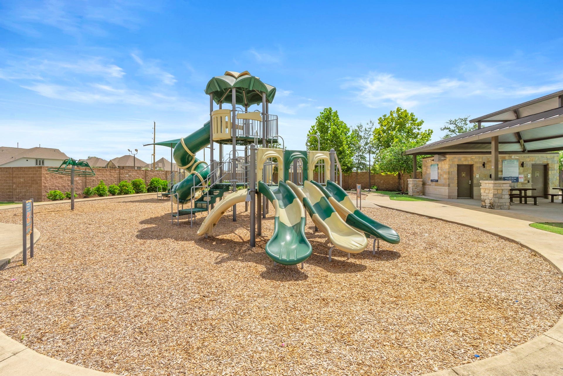 15818 Weston Ridge Drive, Humble, TX 77346