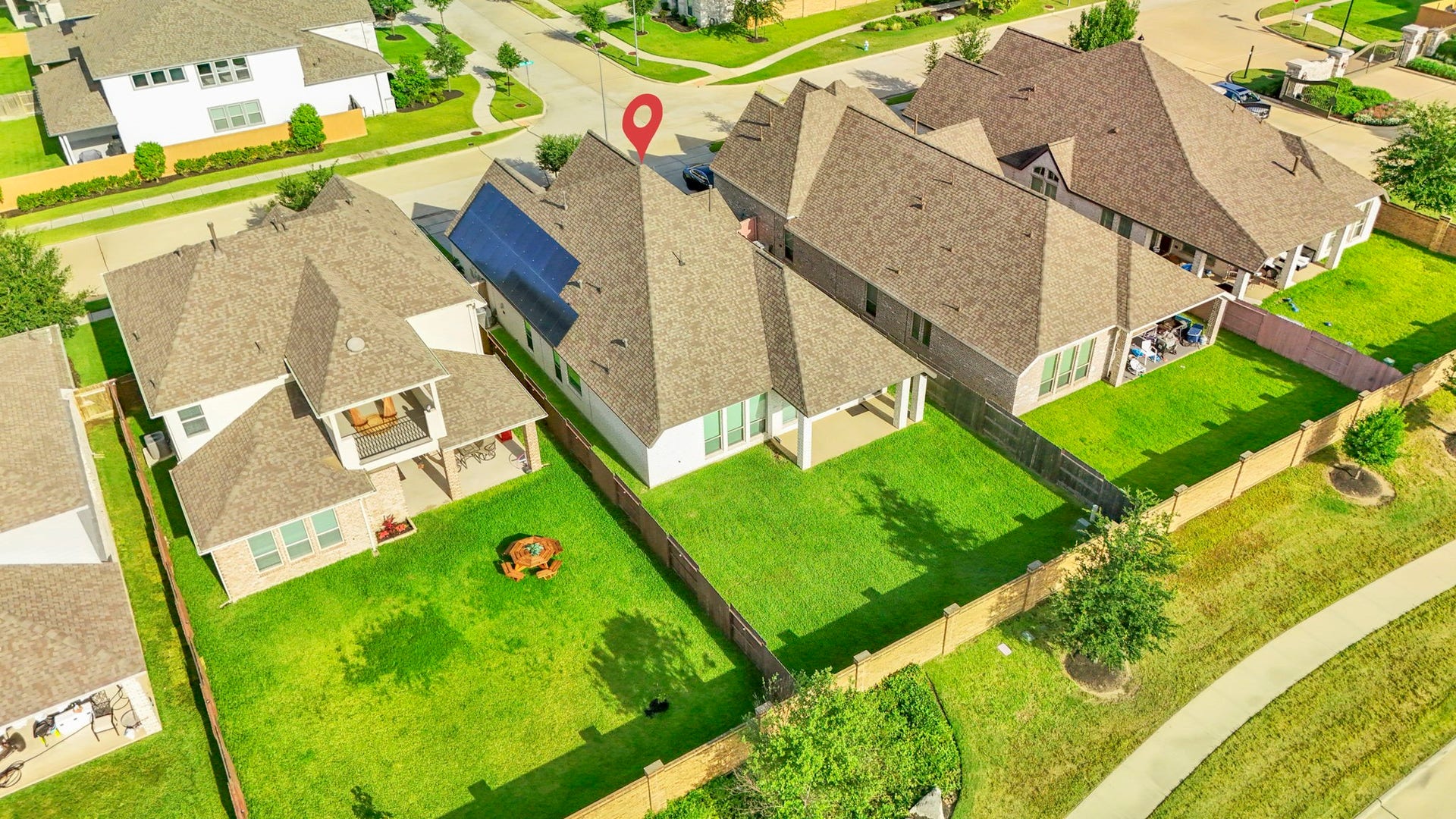 15818 Weston Ridge Drive, Humble, TX 77346