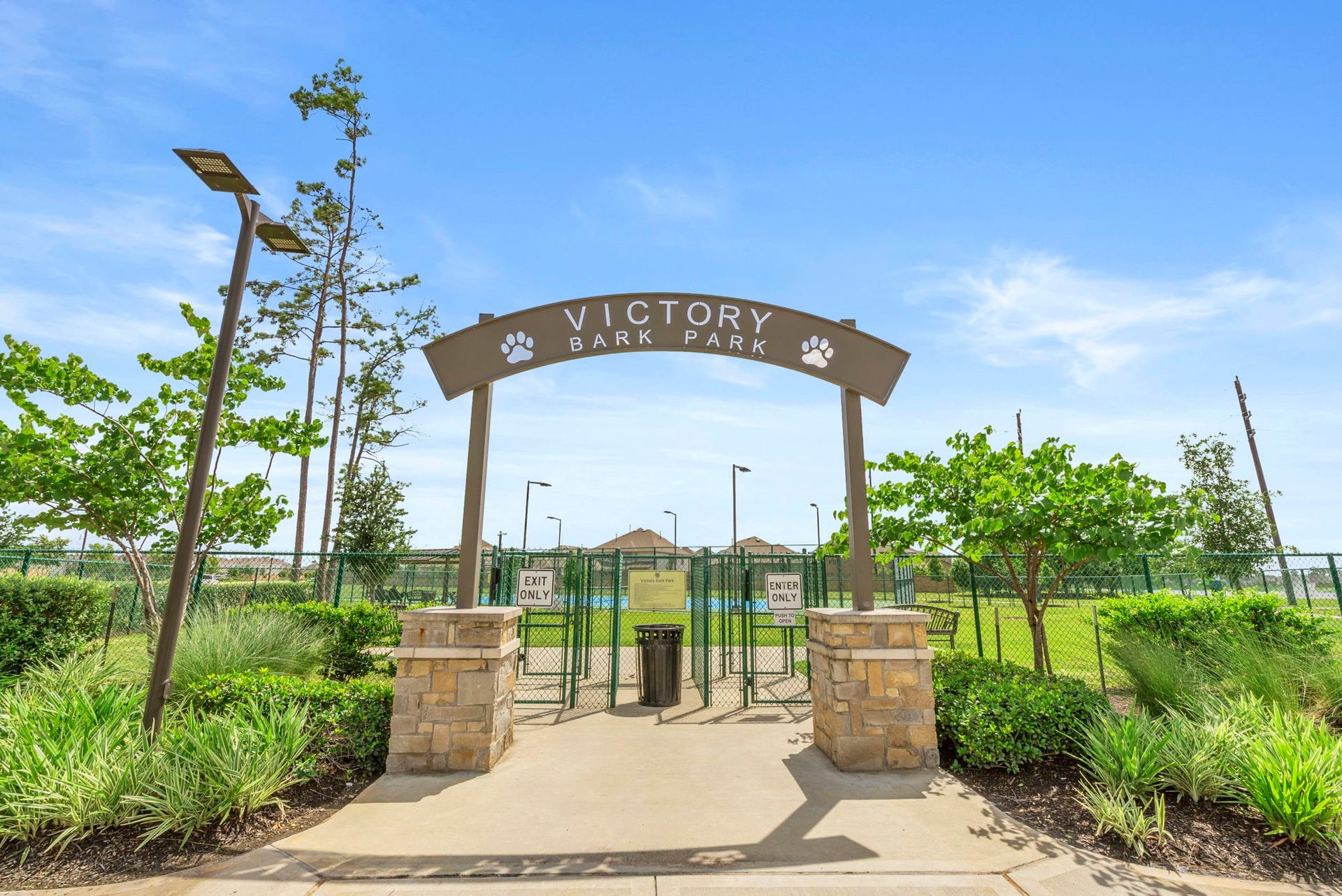 15818 Weston Ridge Drive, Humble, TX 77346