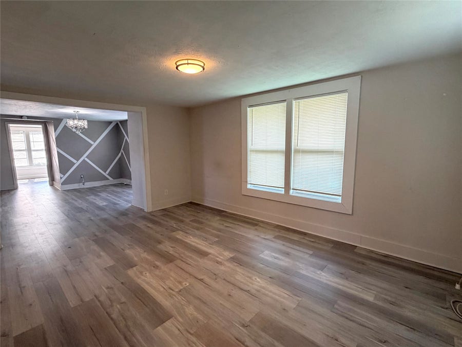 Property photo for 1126 1/2 ryon Street, #B, Houston, TX