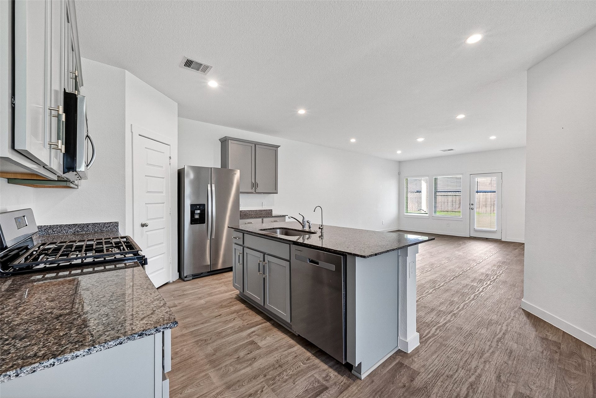 31622 Whittis Hill Way, Fulshear, TX 77441 31622 Whittis Hill Way, Fulshear, TX 77441