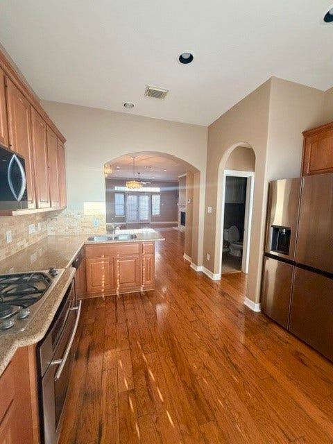 7911 Ouray Drive, Houston, TX 77040 7911 Ouray Drive, Houston, TX 77040