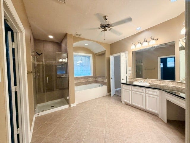 7911 Ouray Drive, Houston, TX 77040 7911 Ouray Drive, Houston, TX 77040