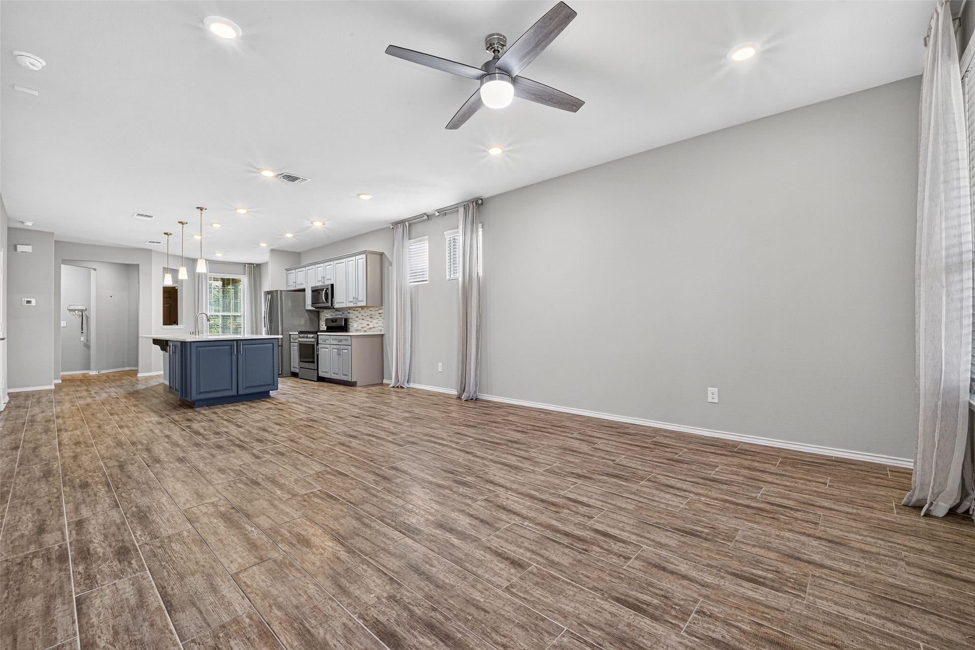 234 Flaxen Chestnut, Spring, TX 77382