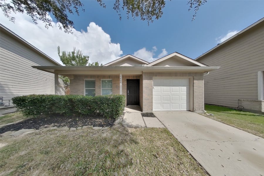 Property photo for 1403 Glens Ferry Lane, Houston, TX