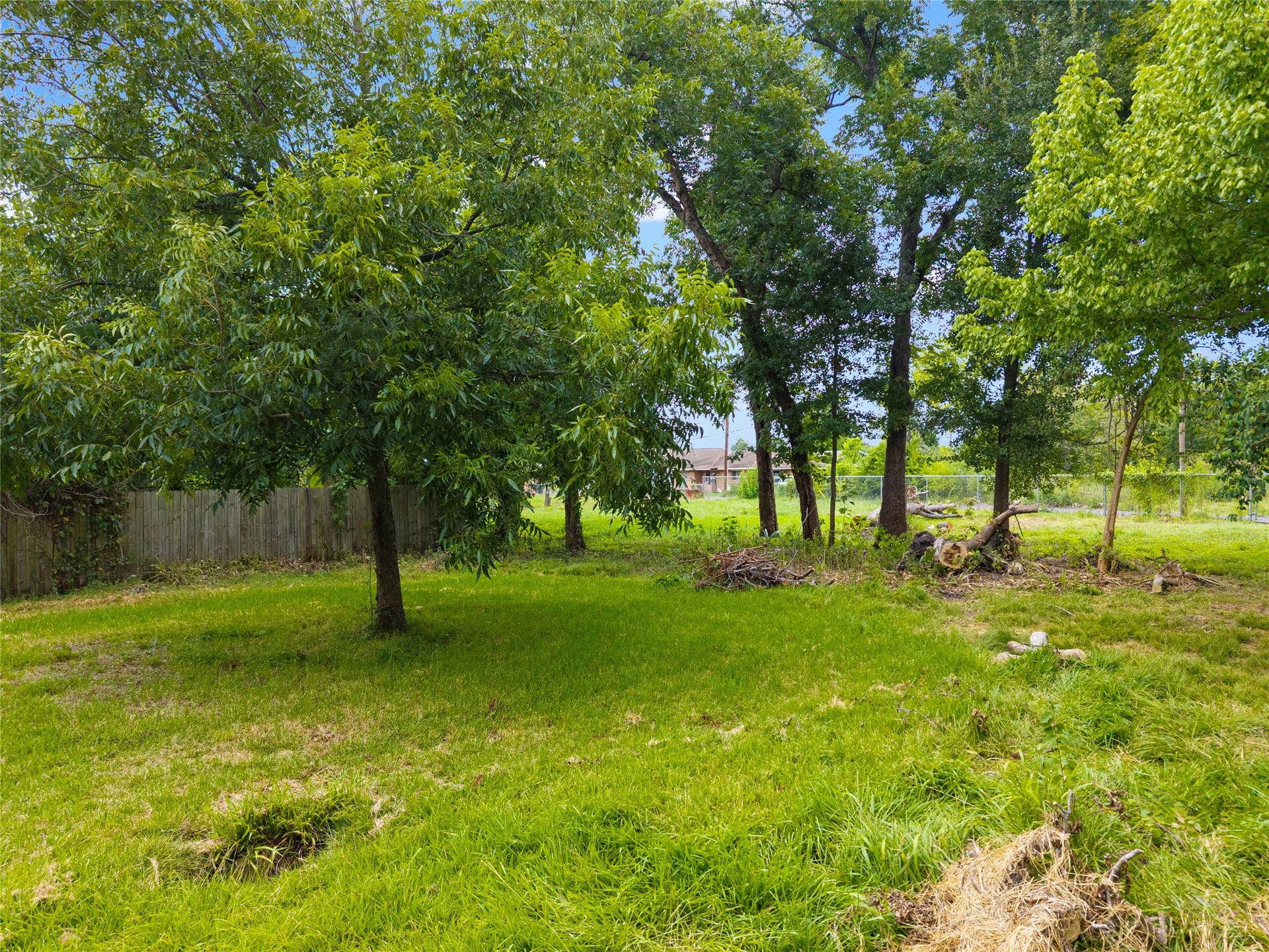 2603 Amboy Street, Houston, TX 77026 2603 Amboy Street, Houston, TX 77026