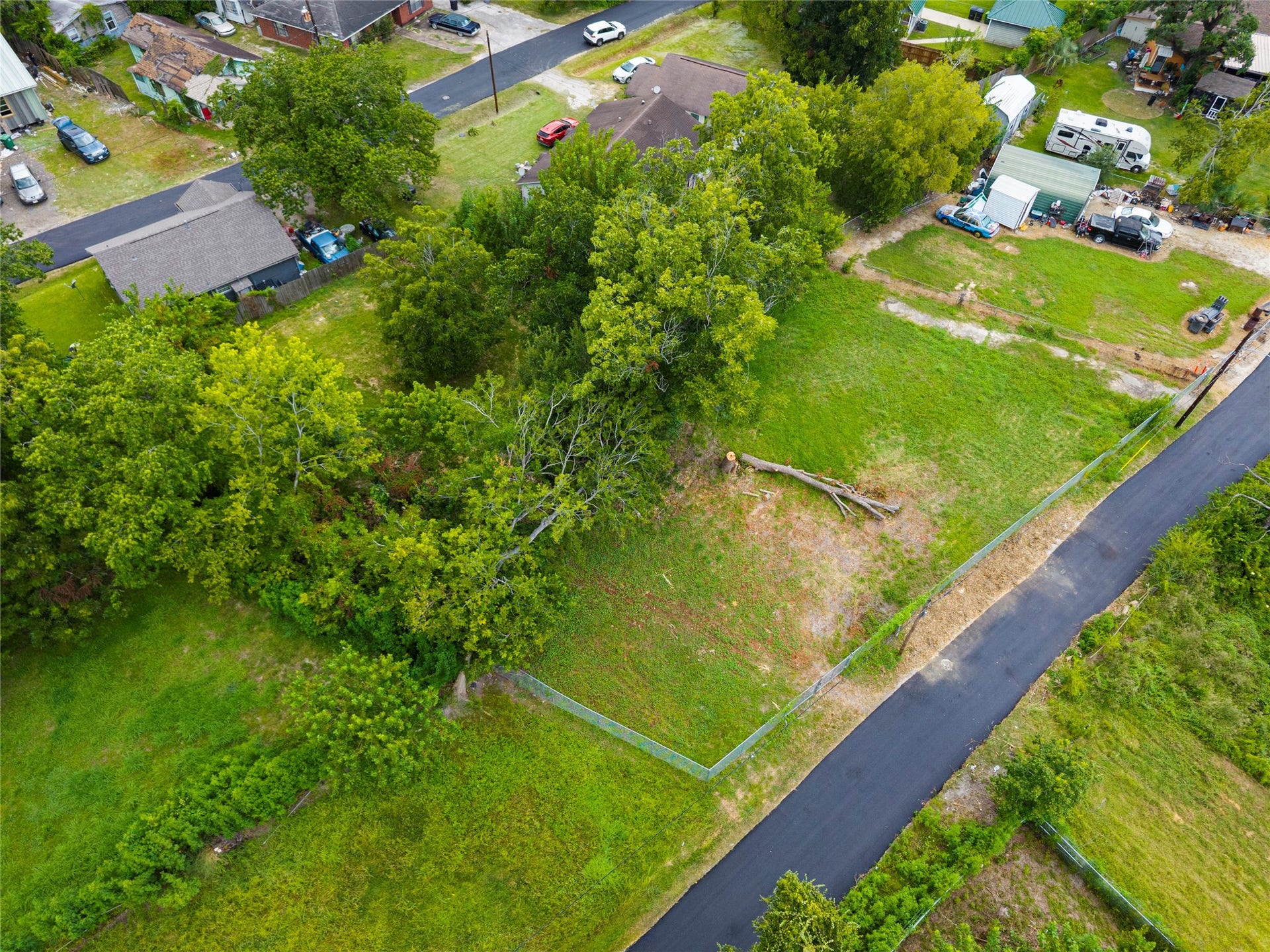 2603 Amboy Street, Houston, TX 77026 2603 Amboy Street, Houston, TX 77026