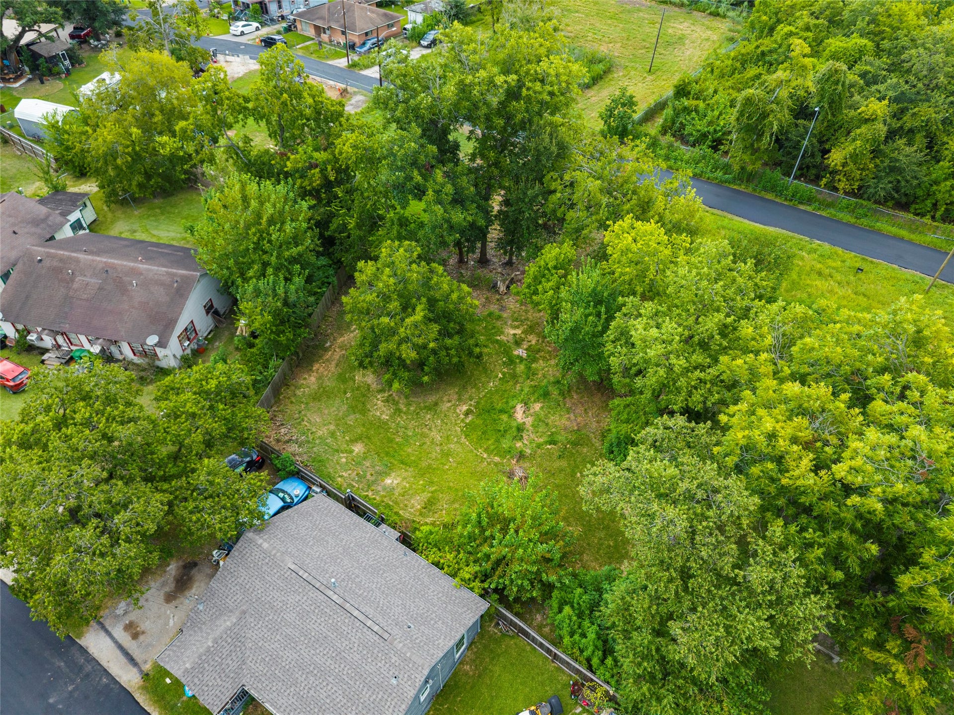 2603 Amboy Street, Houston, TX 77026 2603 Amboy Street, Houston, TX 77026