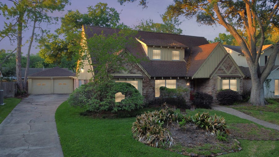 Property photo for 12526 Hazelwood Lane, Houston, TX