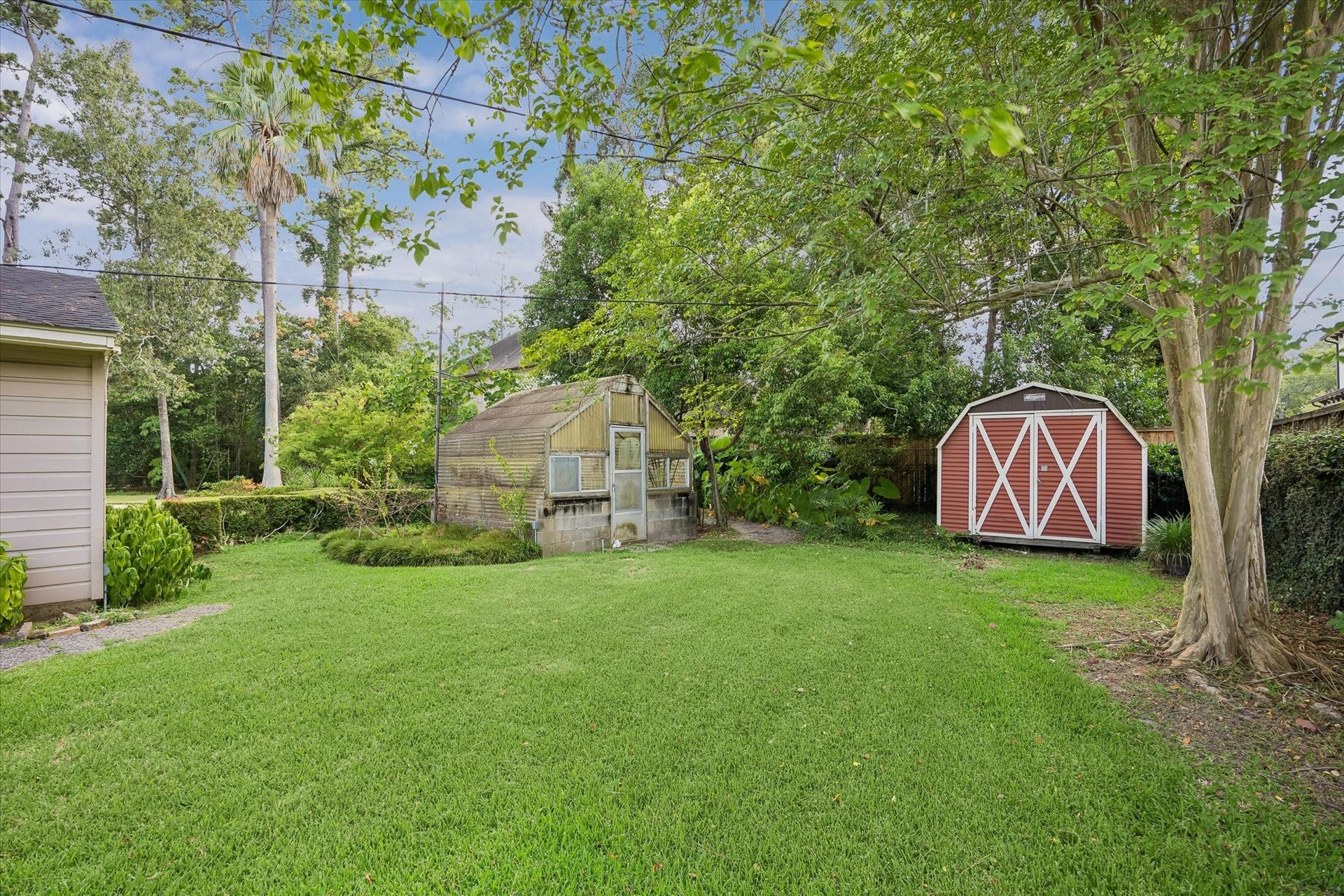 711 Echo Lane, Houston, TX 77024