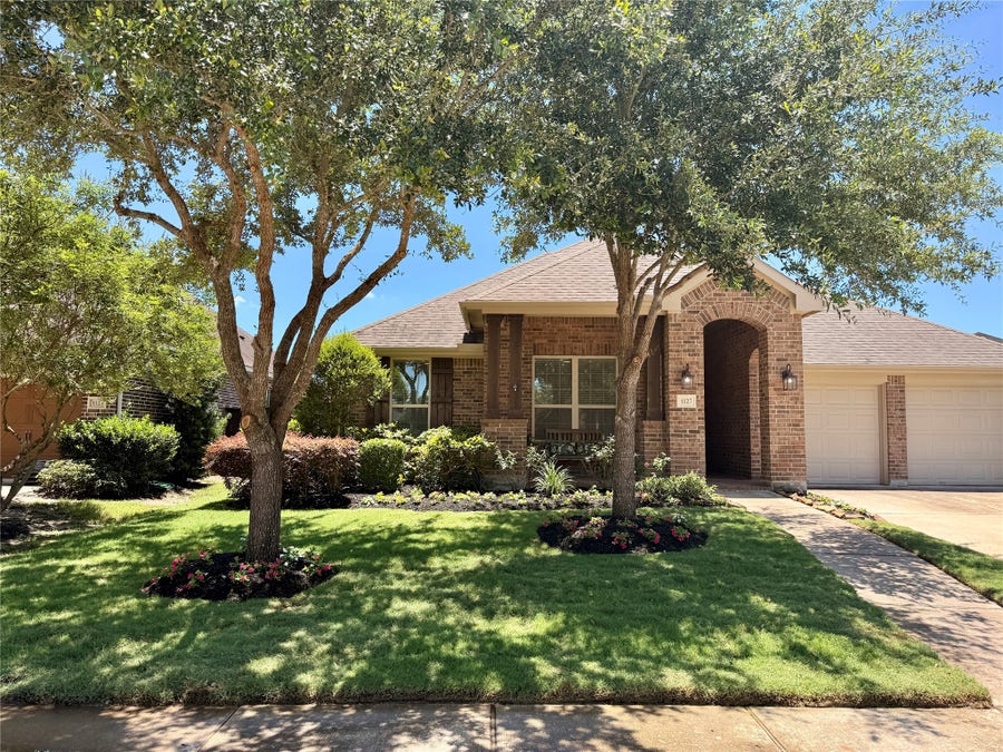 Property photo for 1127 Goose Landing Lane, Richmond, TX