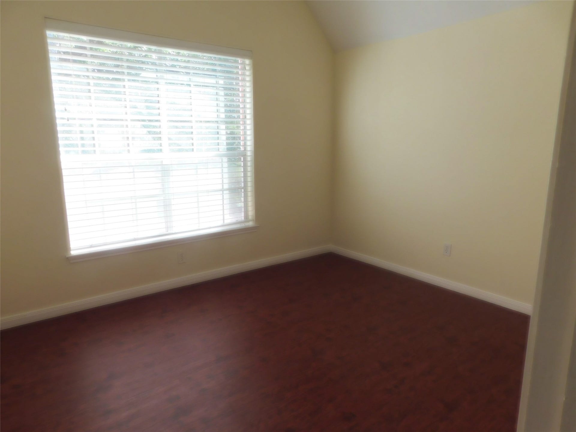 3311 Waters Way Drive, Sugar Land, TX 77478 3311 Waters Way Drive, Sugar Land, TX 77478