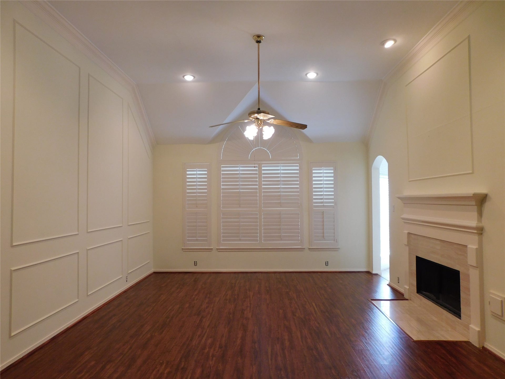 3311 Waters Way Drive, Sugar Land, TX 77478 3311 Waters Way Drive, Sugar Land, TX 77478