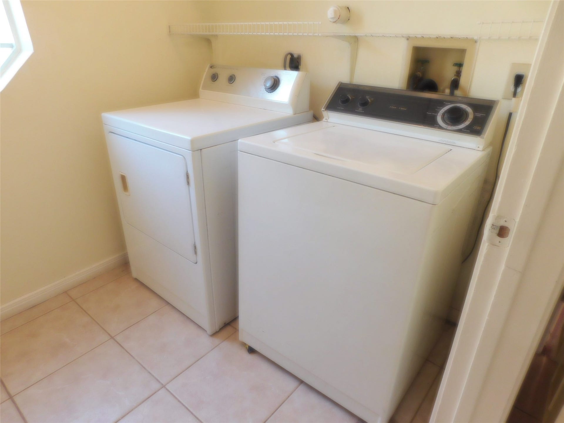 3311 Waters Way Drive, Sugar Land, TX 77478 3311 Waters Way Drive, Sugar Land, TX 77478