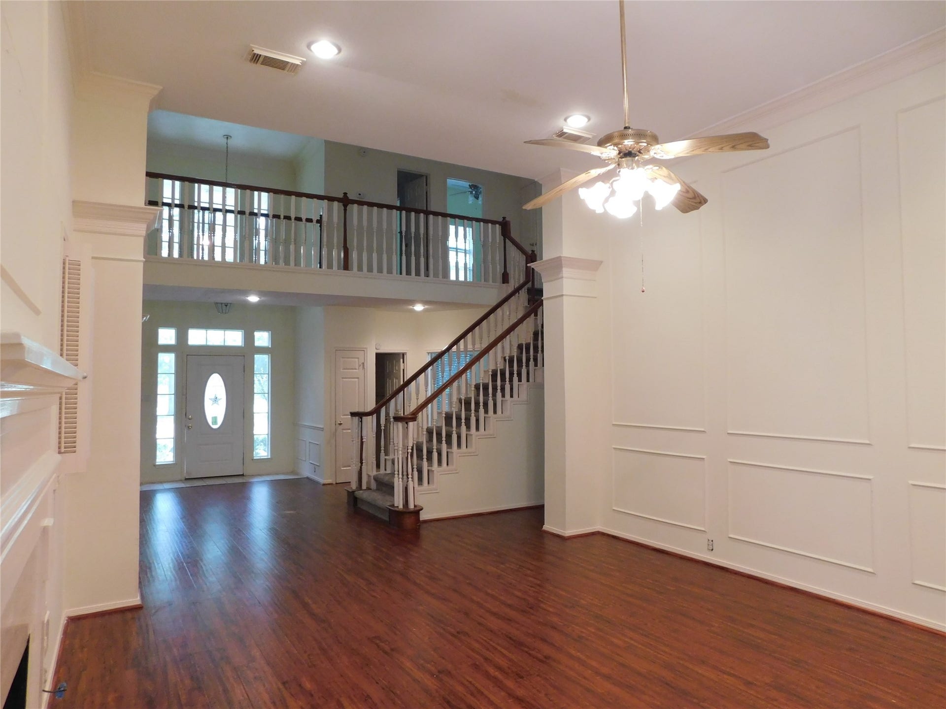 3311 Waters Way Drive, Sugar Land, TX 77478 3311 Waters Way Drive, Sugar Land, TX 77478