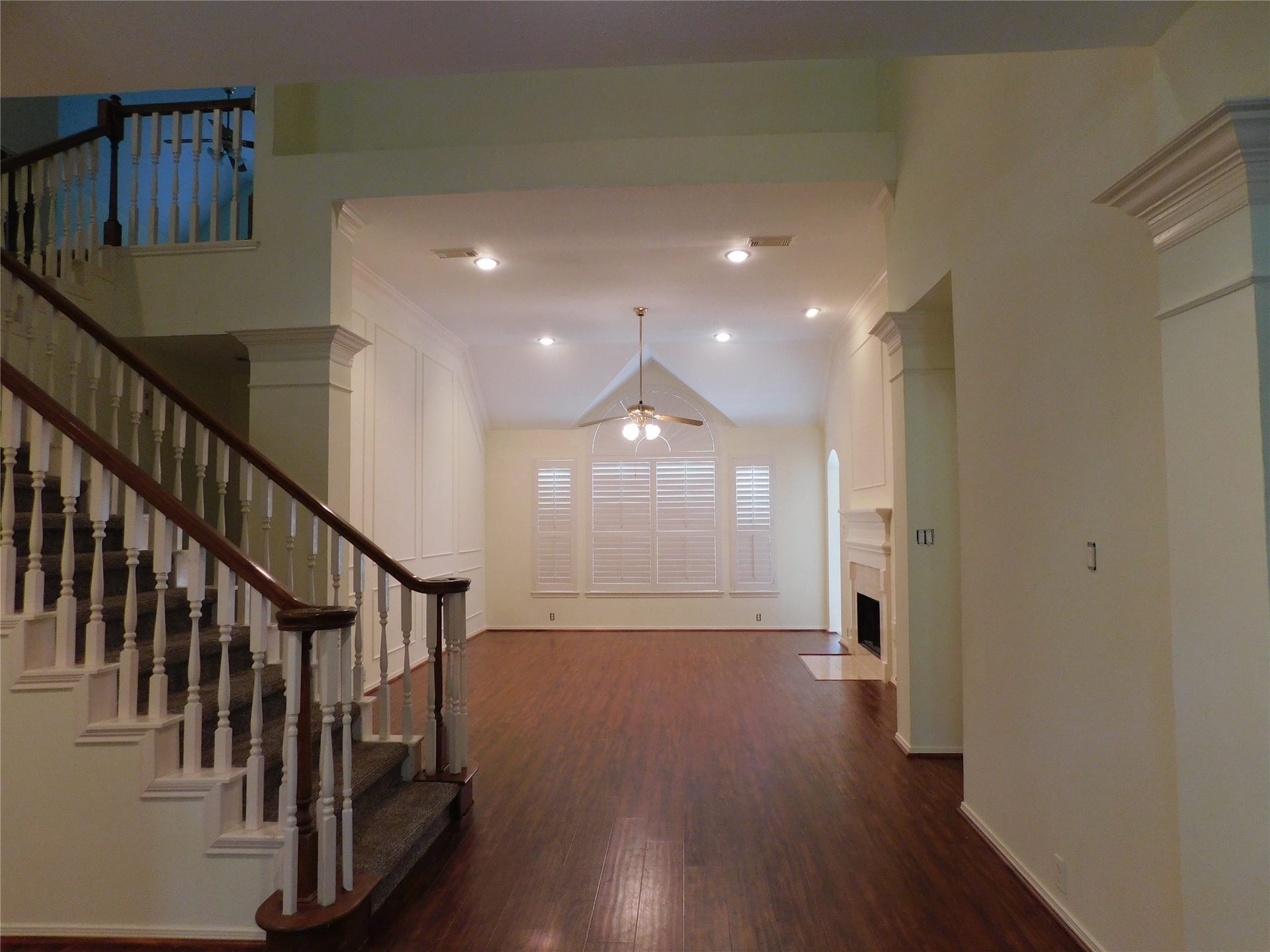 3311 Waters Way Drive, Sugar Land, TX 77478 3311 Waters Way Drive, Sugar Land, TX 77478