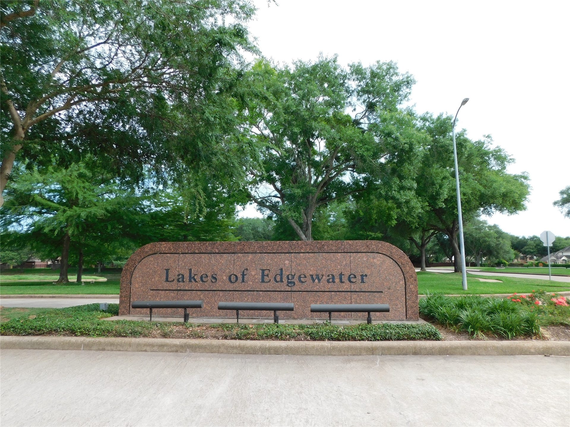 3311 Waters Way Drive, Sugar Land, TX 77478 3311 Waters Way Drive, Sugar Land, TX 77478