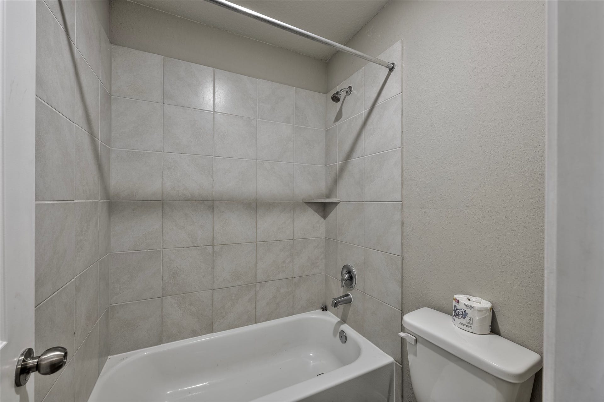 25416 Grotto Falls Lane, Porter, TX 77365 25416 Grotto Falls Lane, Porter, TX 77365