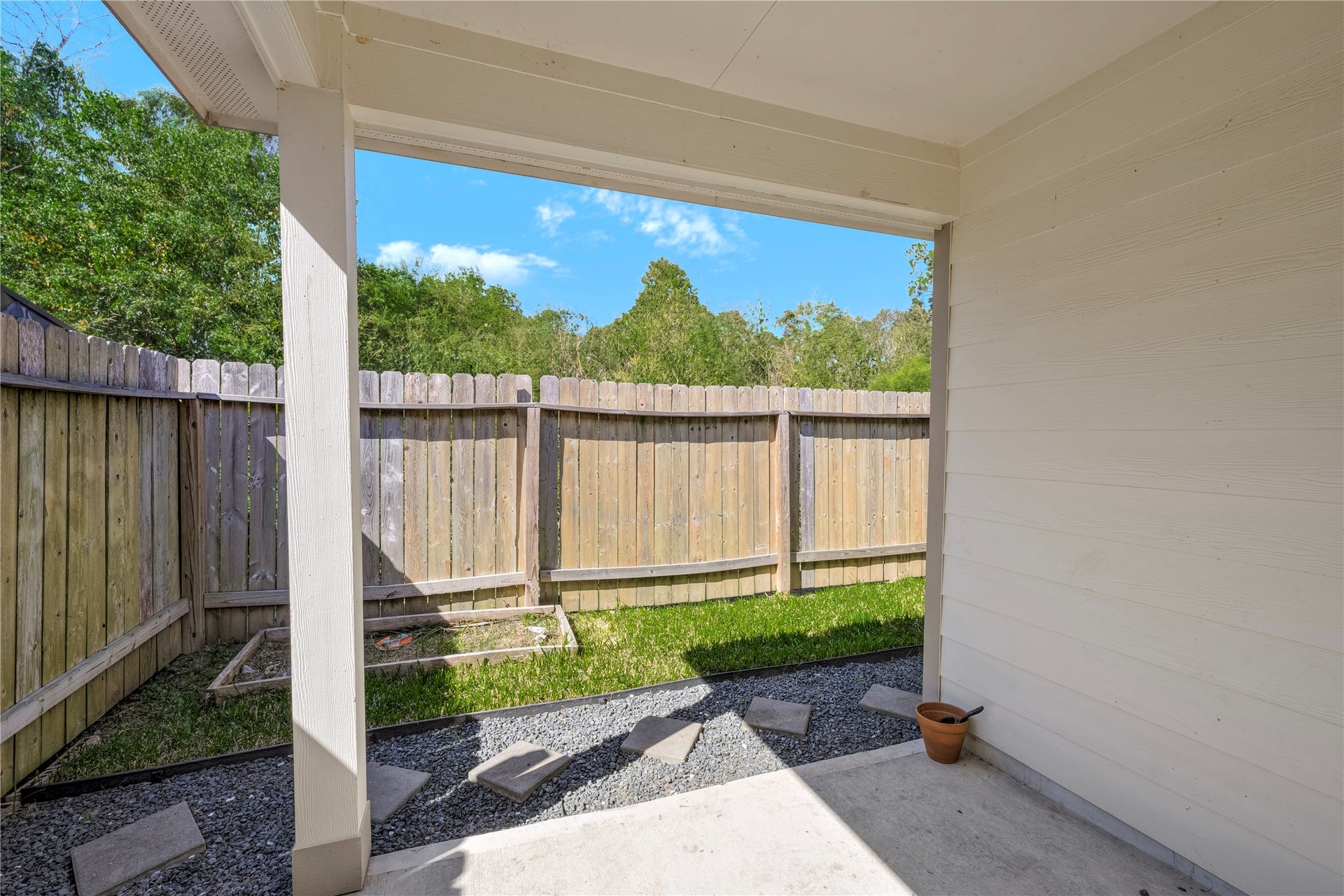 25416 Grotto Falls Lane, Porter, TX 77365 25416 Grotto Falls Lane, Porter, TX 77365