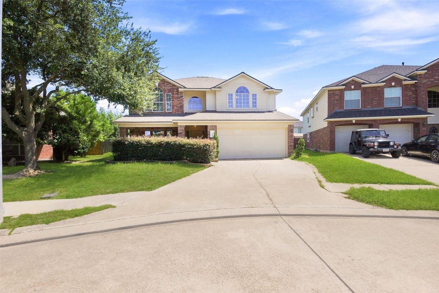 Property photo for 21103 N Valley Court, Houston, TX