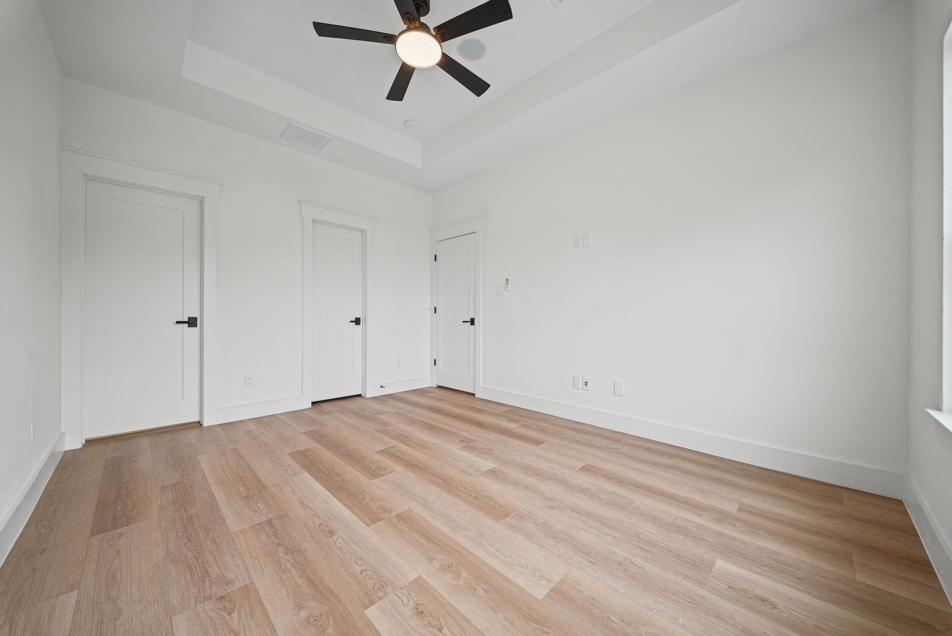 5601 Nielan Street, #B, Houston, TX 77028 5601 Nielan Street, #B, Houston, TX 77028