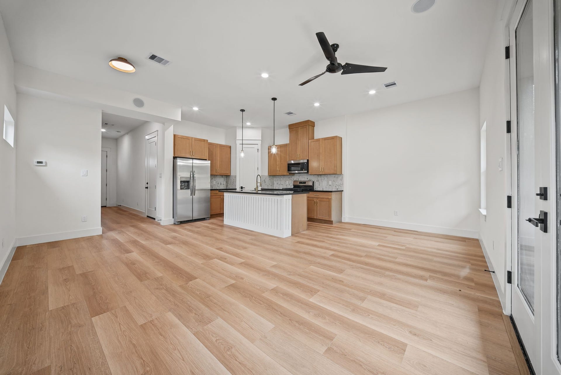5601 Nielan Street, #B, Houston, TX 77028 5601 Nielan Street, #B, Houston, TX 77028