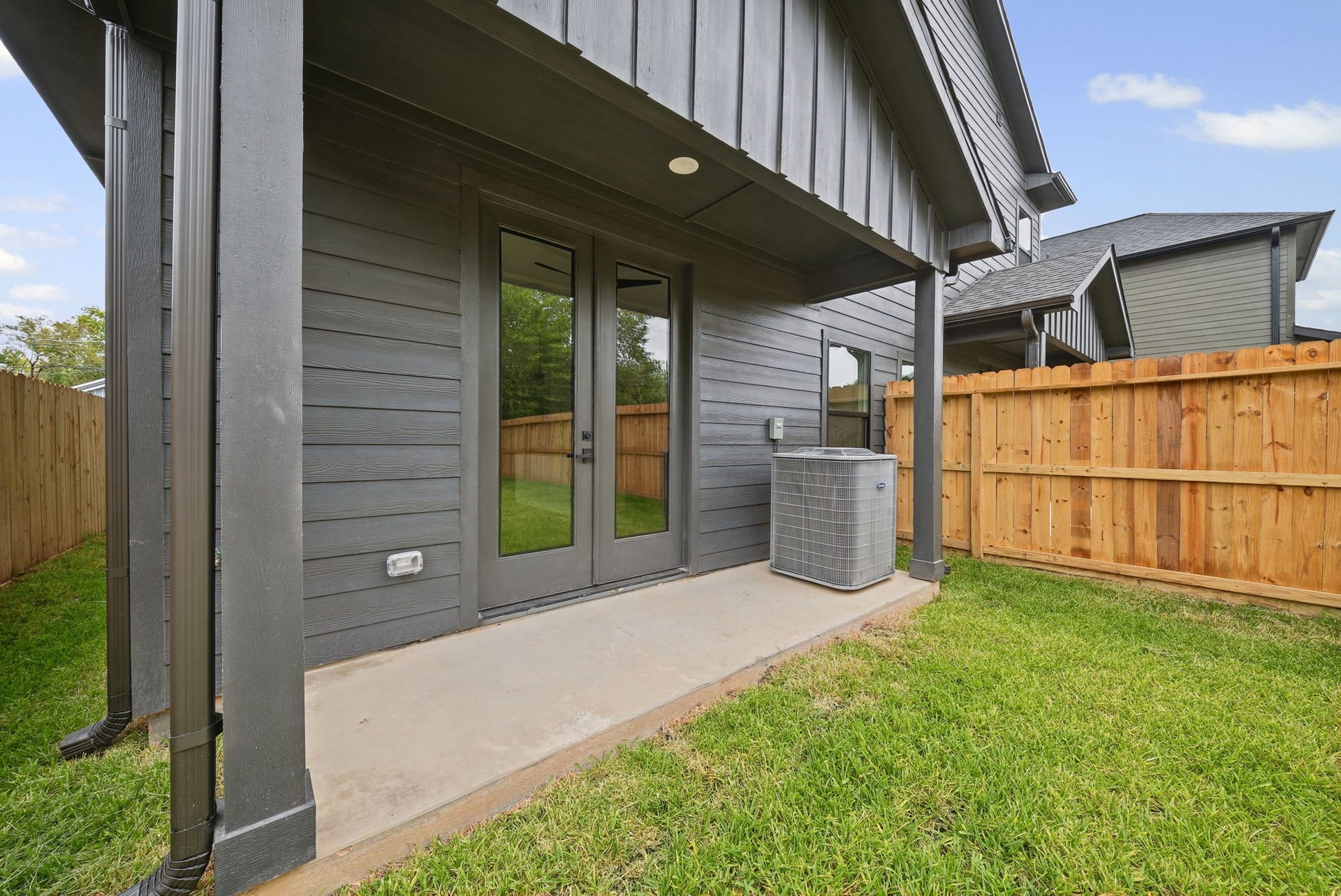 5601 Nielan Street, #B, Houston, TX 77028 5601 Nielan Street, #B, Houston, TX 77028
