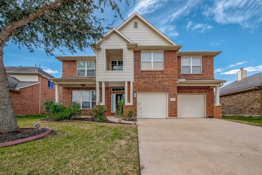 Property photo for 8926 Silent Hills Lane, Richmond, TX