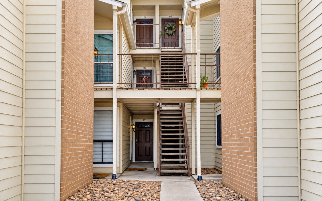 3500 Tangle Brush Drive, #104, The Woodlands, TX 77381 3500 Tangle Brush Drive, #104, The Woodlands, TX 77381