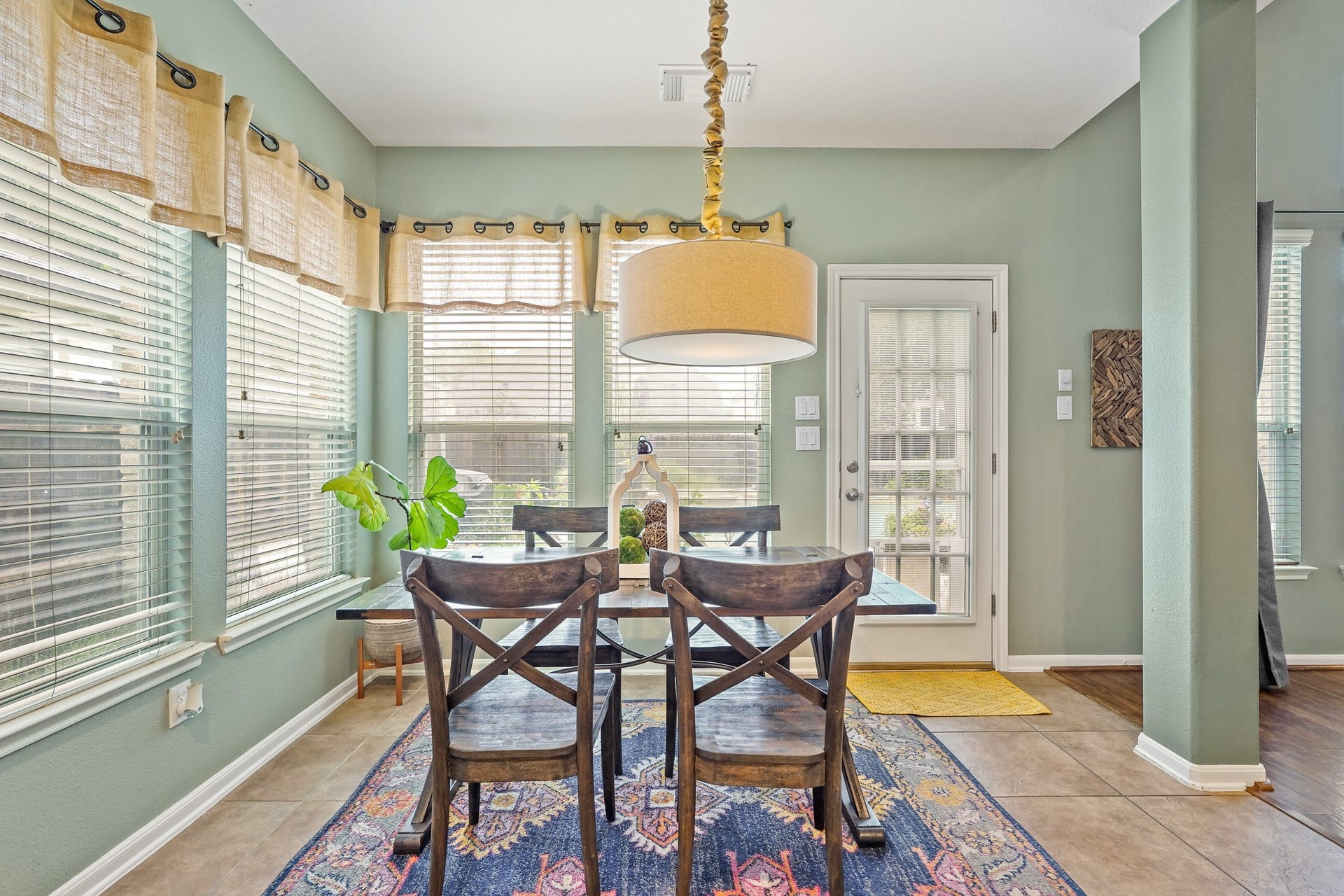 8815 Wenona Walk, Missouri City, TX 77459 8815 Wenona Walk, Missouri City, TX 77459