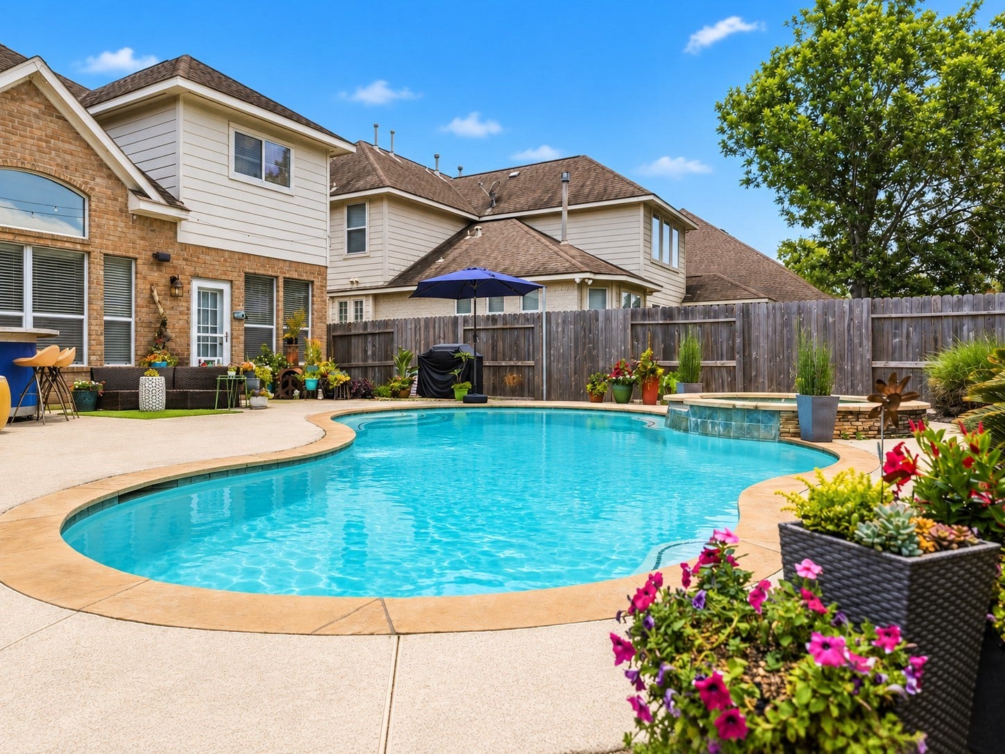 8815 Wenona Walk, Missouri City, TX 77459 8815 Wenona Walk, Missouri City, TX 77459