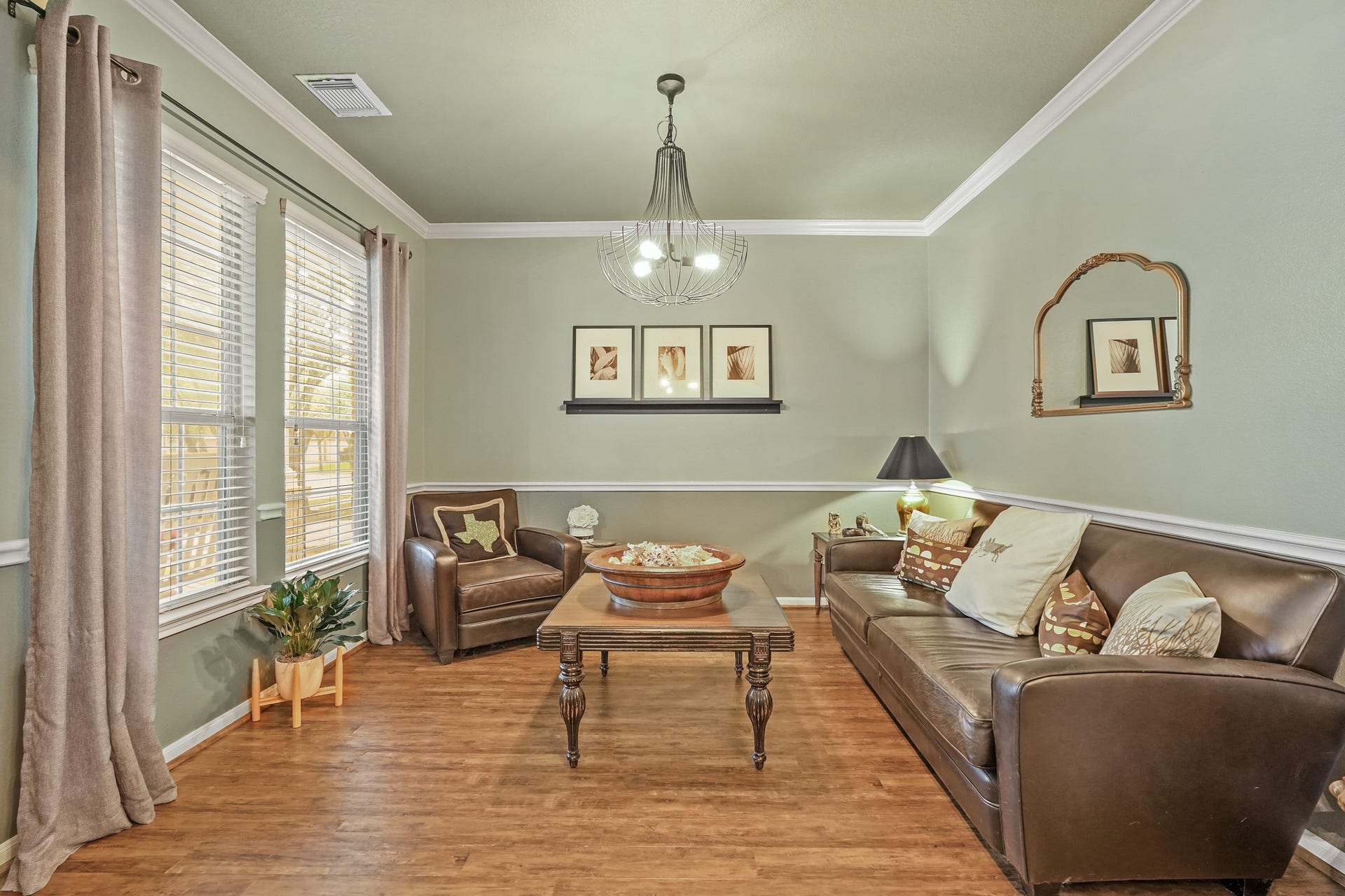 8815 Wenona Walk, Missouri City, TX 77459 8815 Wenona Walk, Missouri City, TX 77459