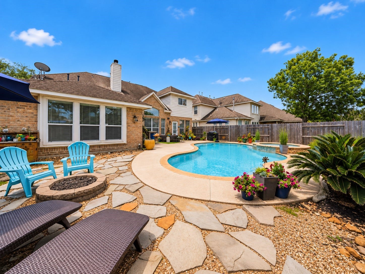 8815 Wenona Walk, Missouri City, TX 77459 8815 Wenona Walk, Missouri City, TX 77459