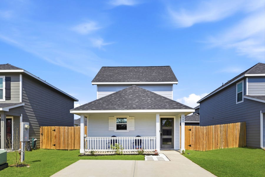 Property photo for 9819 Emerald Stone Way, Conroe, TX