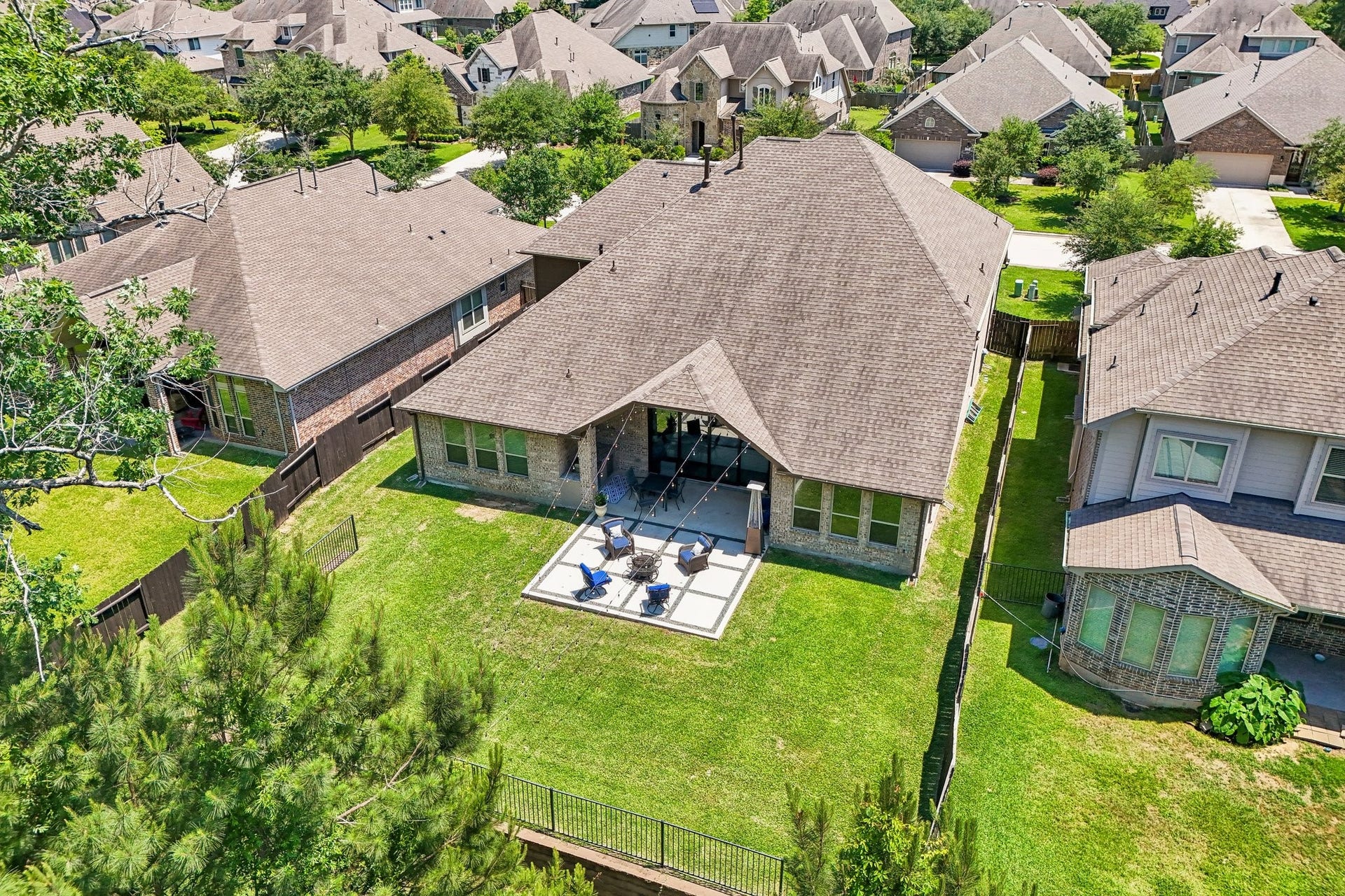 1700 Graystone Hills Drive, Conroe, TX 77304 1700 Graystone Hills Drive, Conroe, TX 77304