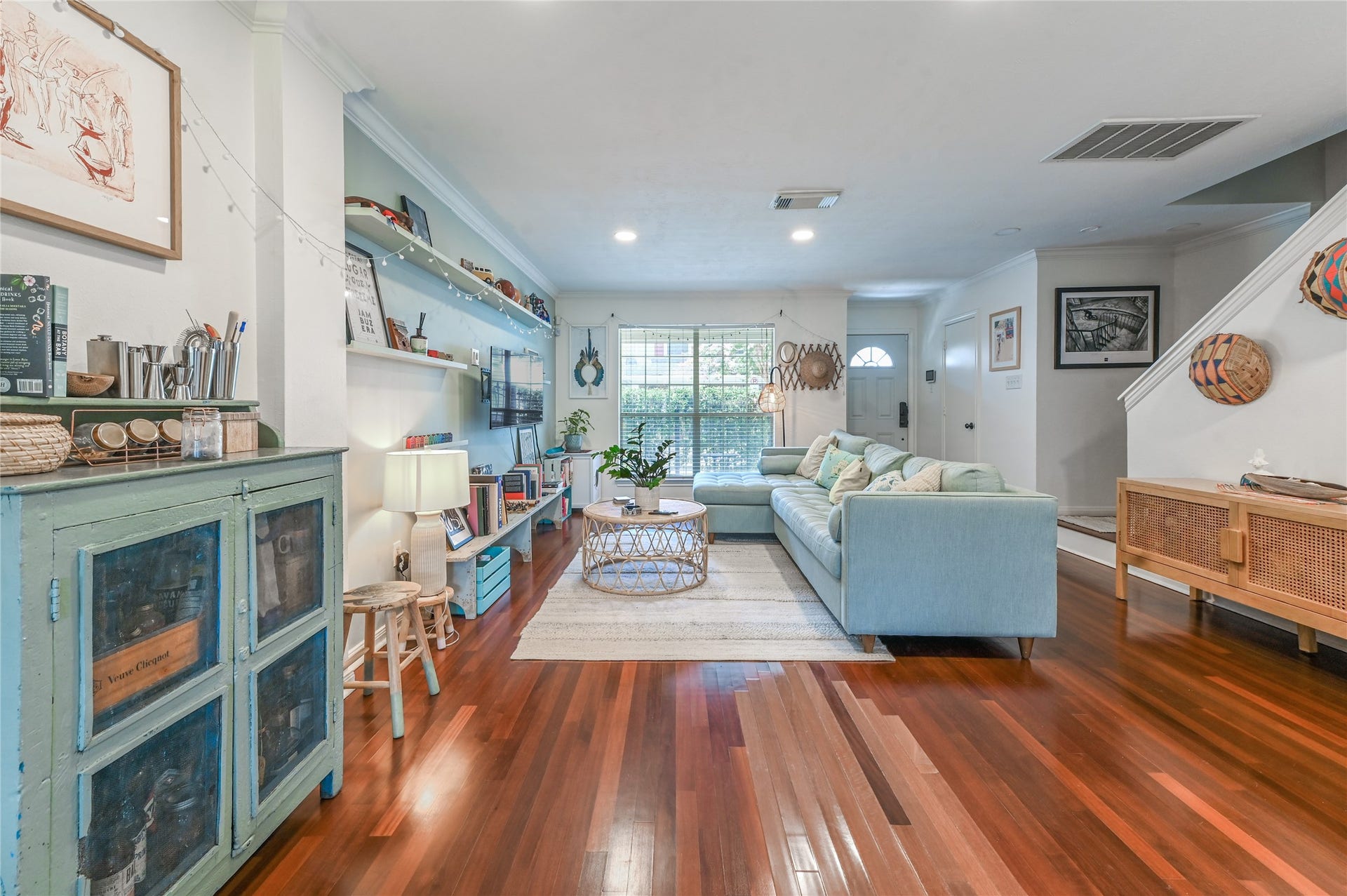1004 Ruthven Street, Houston, TX 77019