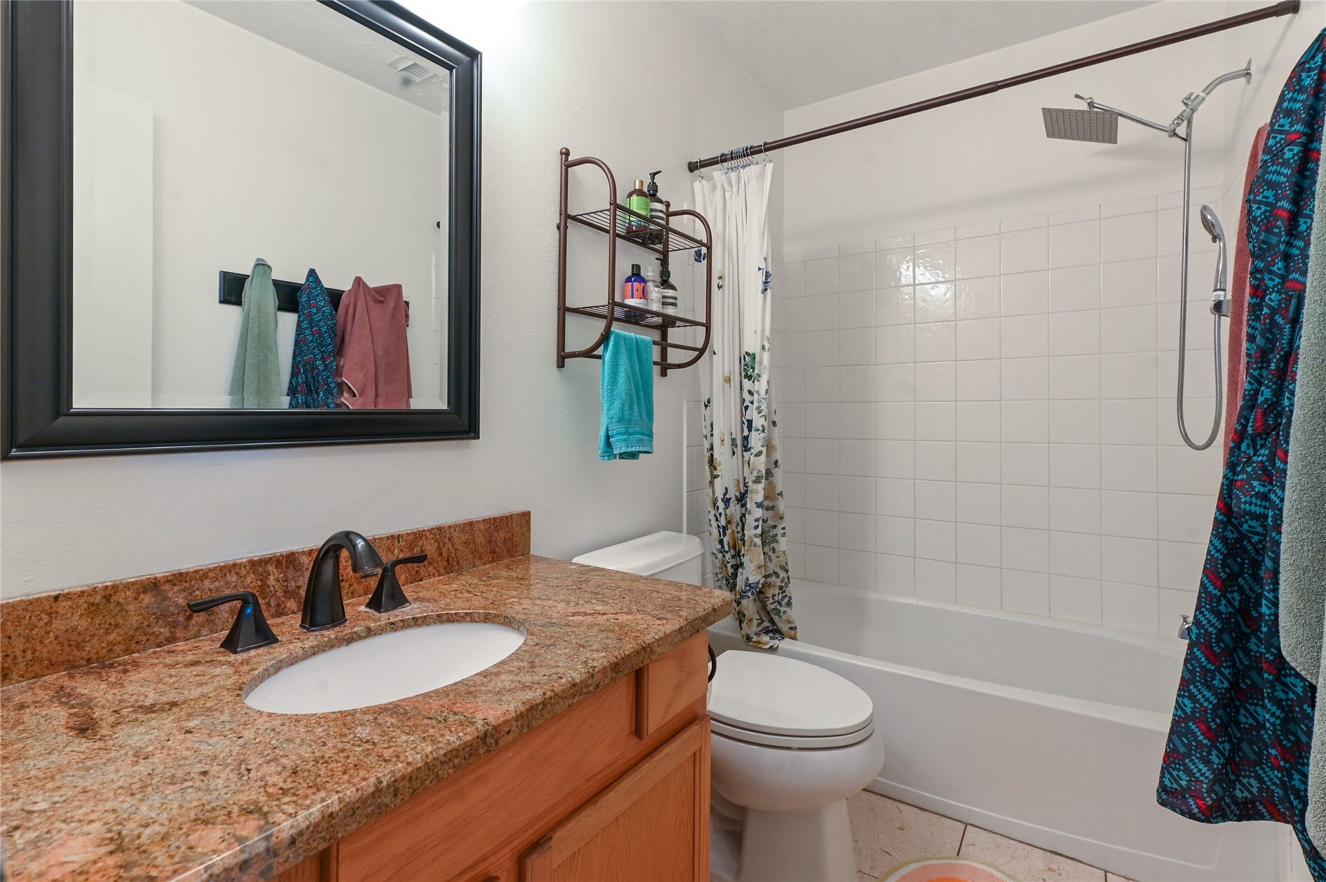 secondary bathroom