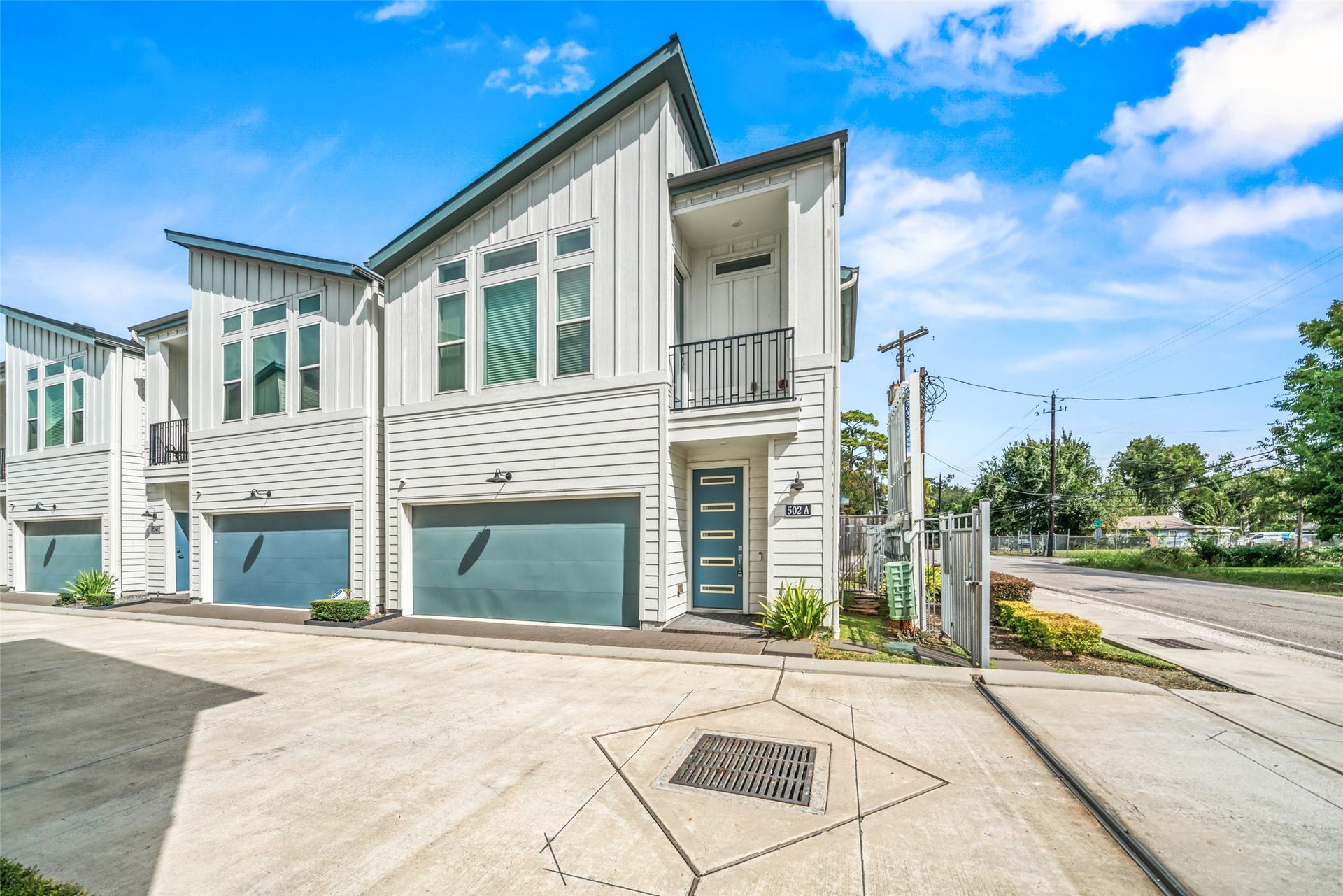 502 W Donovan Street, #A, Houston, TX 77091 Gated community with a private drive and a separate pedestrian gate.