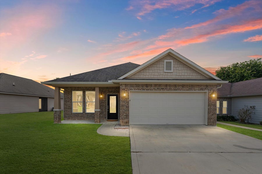 Property photo for 146 Snug Harbor Drive, Montgomery, TX