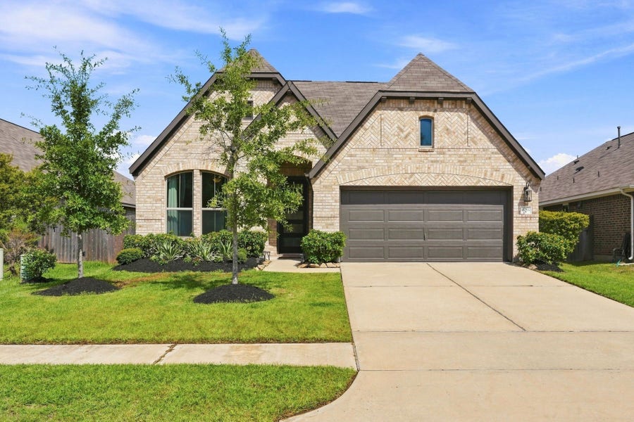 Property photo for 30970 Laurel Creek Lane, Conroe, TX