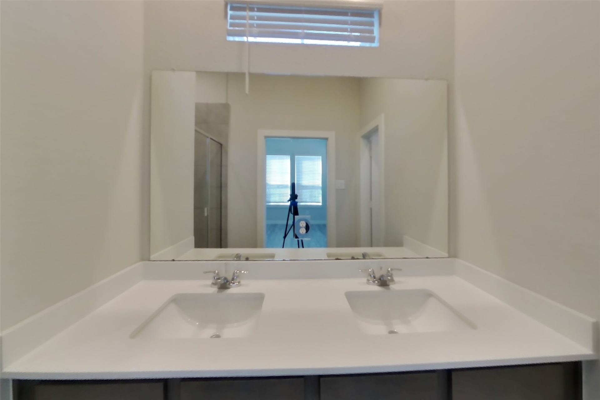 9835 Willow Creek Commerce Drive, #109, Tomball, TX 77375 9835 Willow Creek Commerce Drive, #109, Tomball, TX 77375
