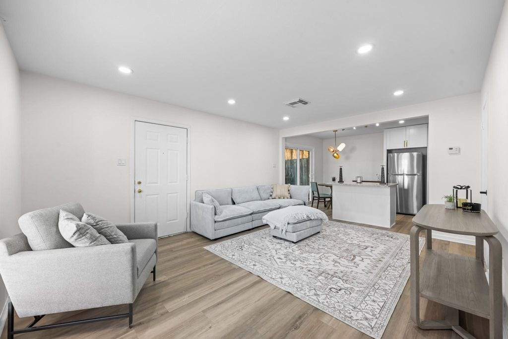 2012 Brun St, #A, Houston, TX 77019 2012 Brun St, #A, Houston, TX 77019
