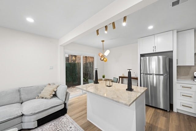 2012 Brun St, #A, Houston, TX 77019 2012 Brun St, #A, Houston, TX 77019