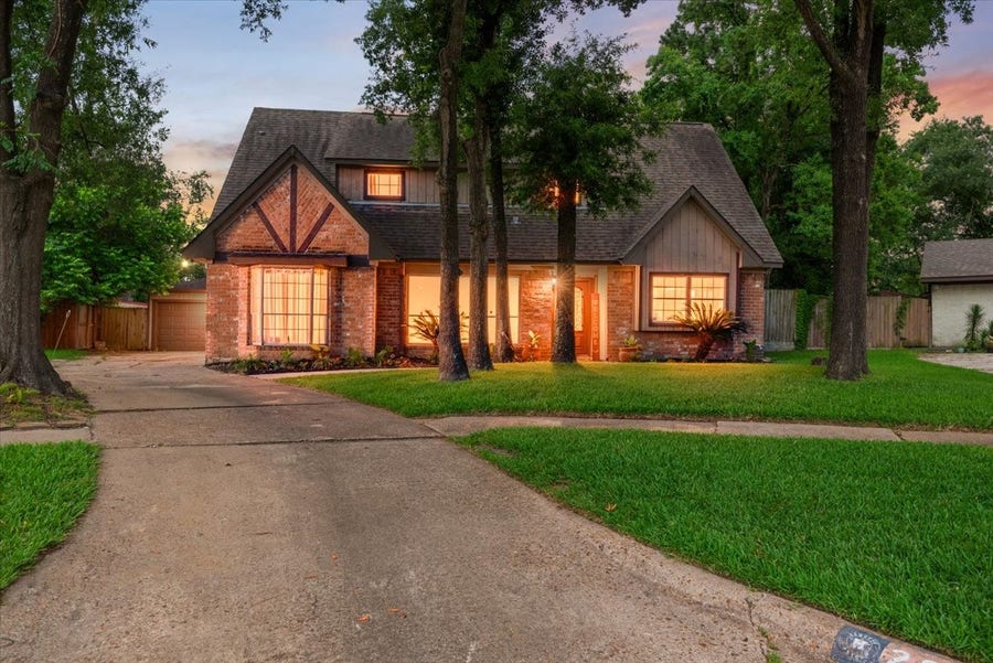 Property photo for 283 Shekel Lane, Houston, TX